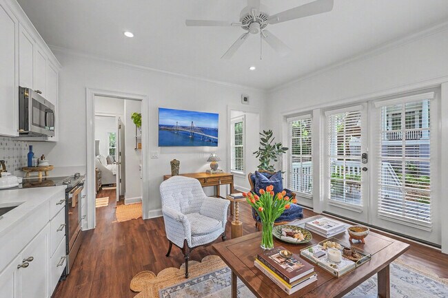 Building Photo - 172 Wando Reach Ct