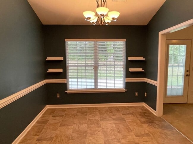 Building Photo - Whitsett / Walnut Crossing