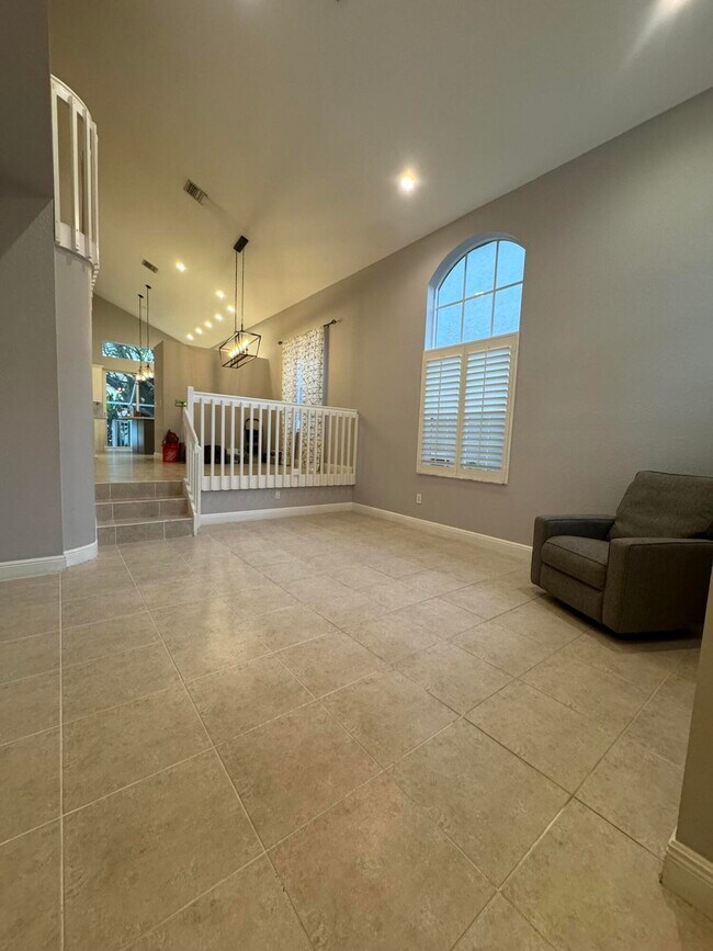 Building Photo - 1251 Oakwater Dr