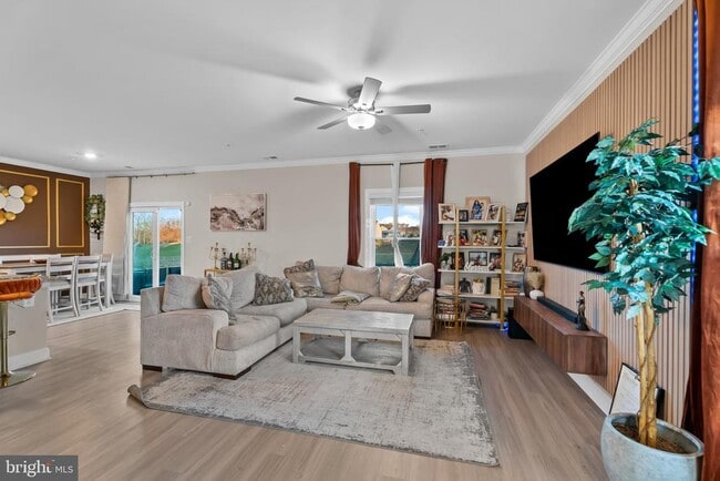 Building Photo - 10001 Maids Fancy Way