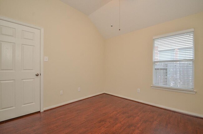 Building Photo - 7114 Cornflower Ln