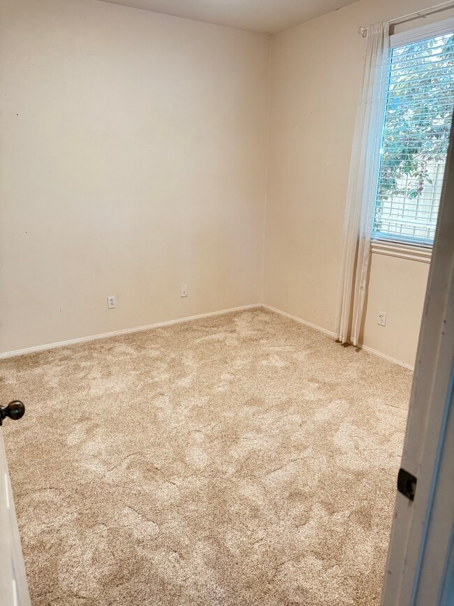 Building Photo - 34284 Canyon Rim Dr