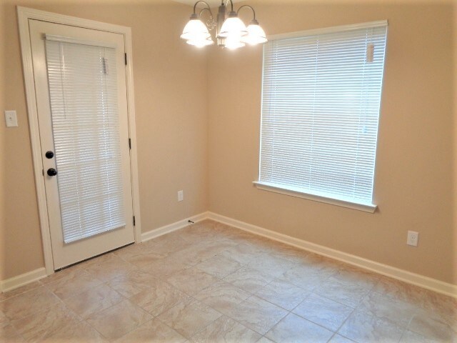 Building Photo - 1242 Carlton Ridge Dr