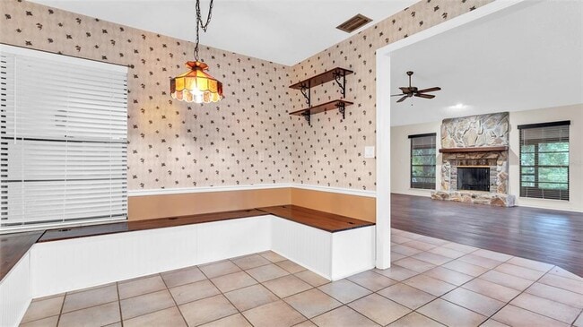 Building Photo - 6725 Islander Ln