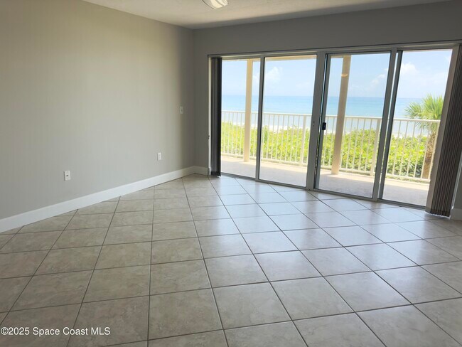 Building Photo - 1095 Jimmy Buffett Mem Hwy
