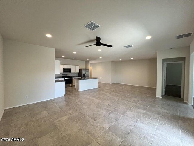 Building Photo - 3449 Encanto St