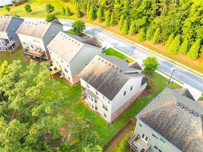 Building Photo - 1838 Lakeview Bend Way