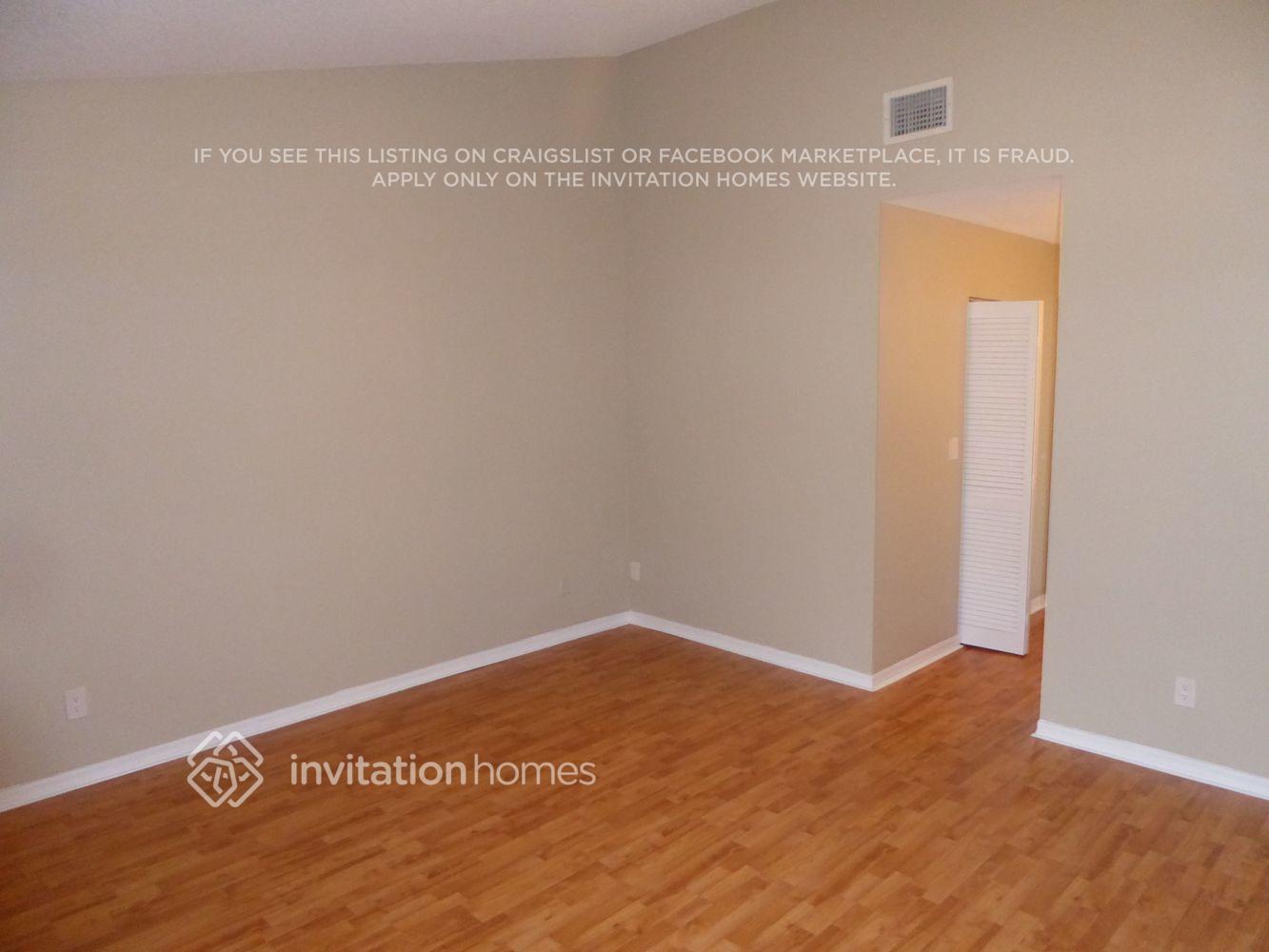 Building Photo - 10965 W Broward Blvd