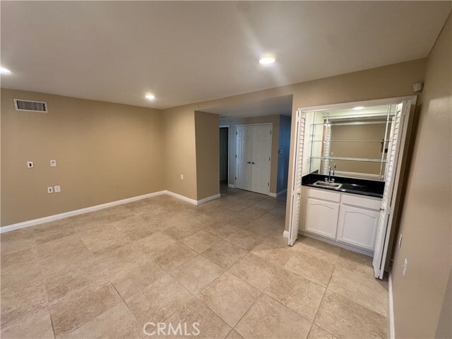Building Photo - 5260 Duenas