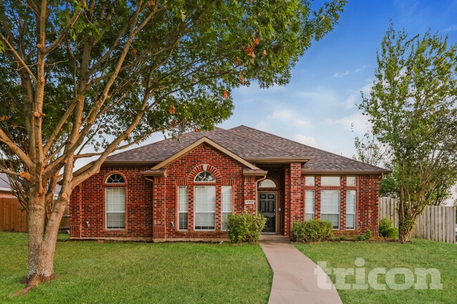 Building Photo - 1362 Meadow Creek Dr