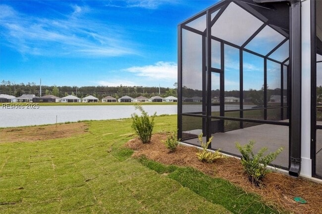 Building Photo - 99 High Tide Ln