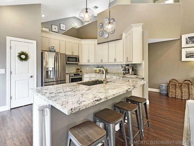 Building Photo - 1752 Harborside Cir