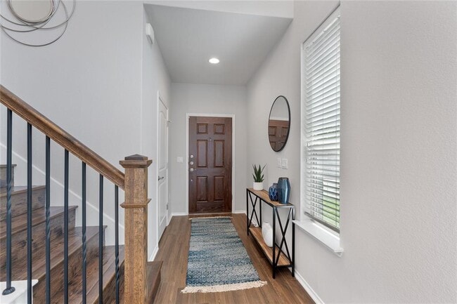 Building Photo - 10423 Turnbull Loop