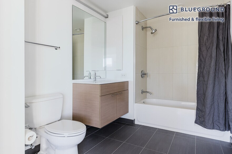 Building Photo - 1350 Boylston St