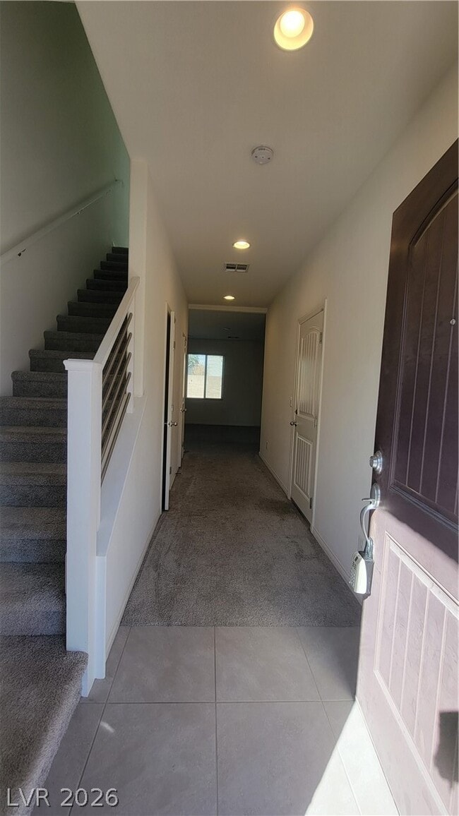 Building Photo - 8772 Belle Castle Ct