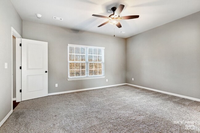 Building Photo - 3820 Williams Cove