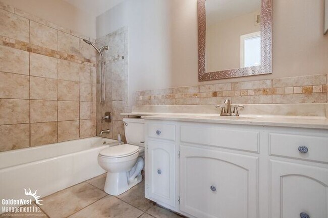 Building Photo - Updated 4Bdm 3Ba Home with Spectacular Vie...