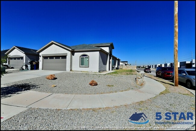 Primary Photo - 14945 Tierra Escape Ave