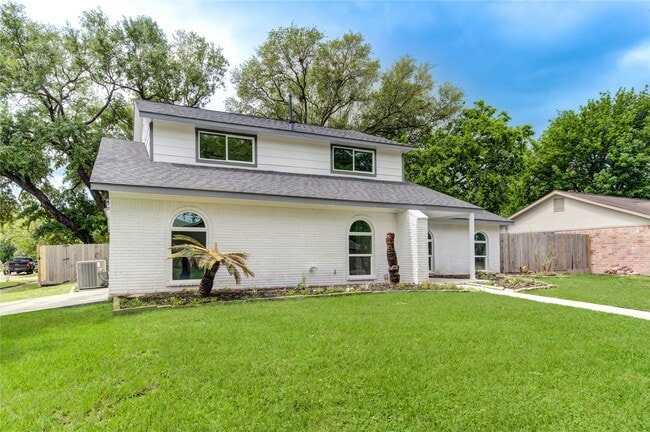 Building Photo - 12215 Monticeto Ln