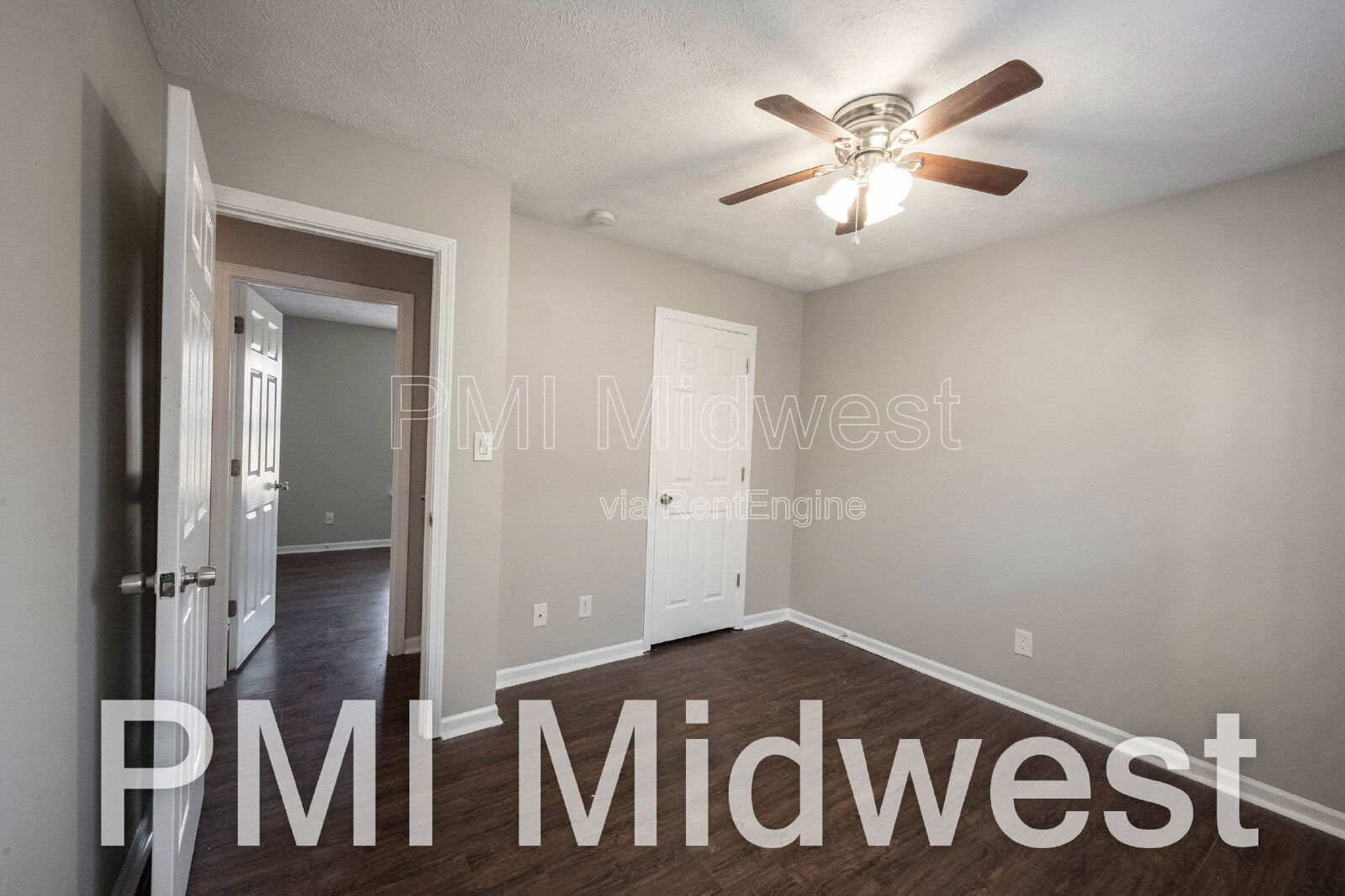 Building Photo - 1365 Mulberry St.