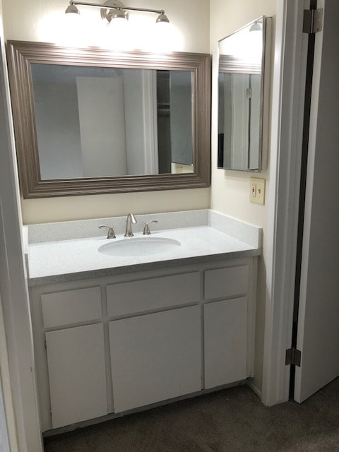 Building Photo - 617 Millich Dr