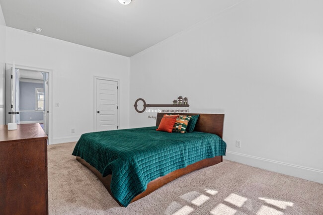 Building Photo - 362 Bowhunter Dr