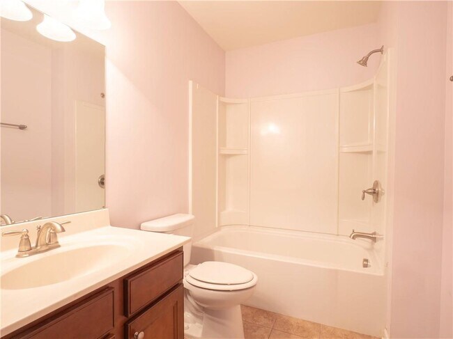 Building Photo - 4550 Farmstead Dr