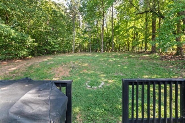 Building Photo - 5300 Binford Pl SW