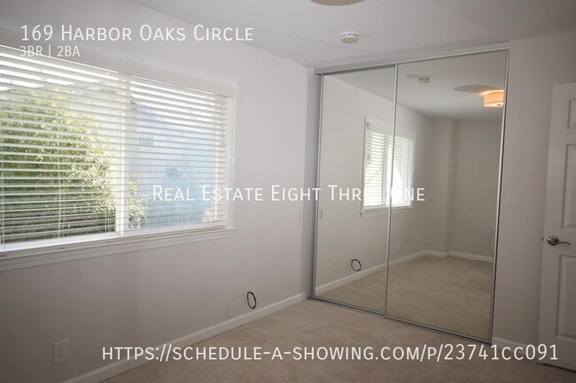 Building Photo - 169 Harbor Oaks Cir