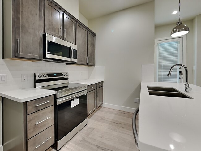 Building Photo - 5730 Paul Quinn St