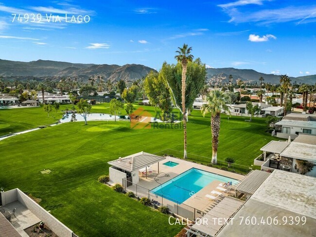 Building Photo - 74939 Vía Lago