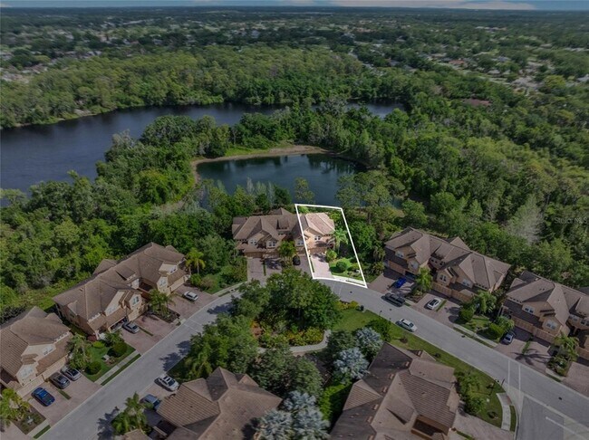 Building Photo - 8204 Villa Grande Ct