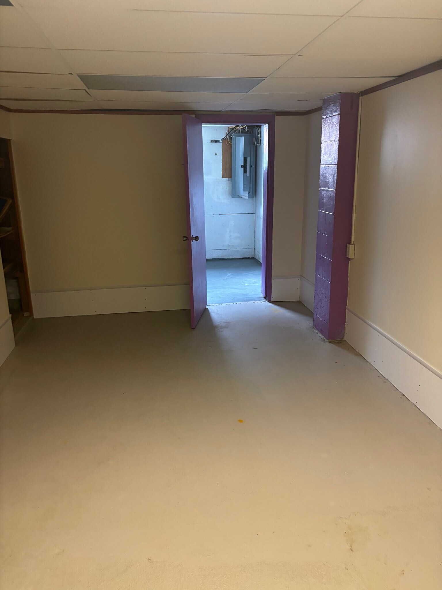 Building Photo - 225 Fairhaven Dr