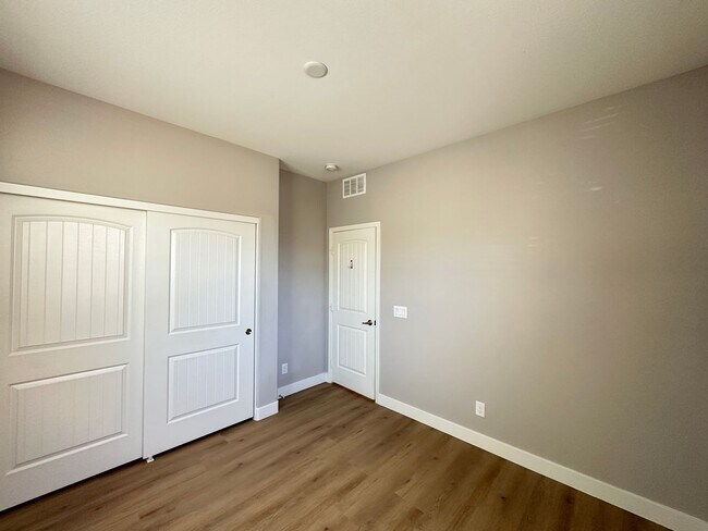 Building Photo - RIDGEHAVEN
