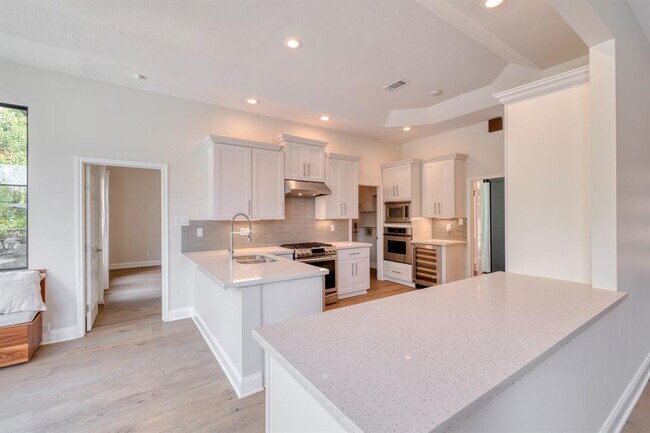 Building Photo - 3908 Edwards Mountain Dr