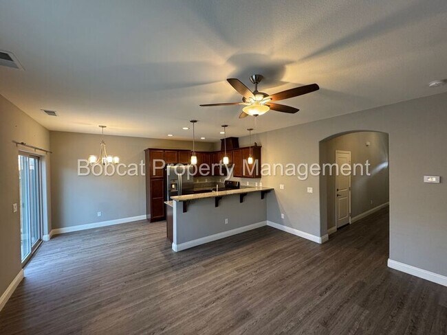 Building Photo - 1292 Saltern Dr