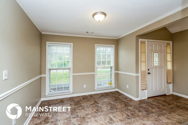 Building Photo - 125 Hardwood Dr