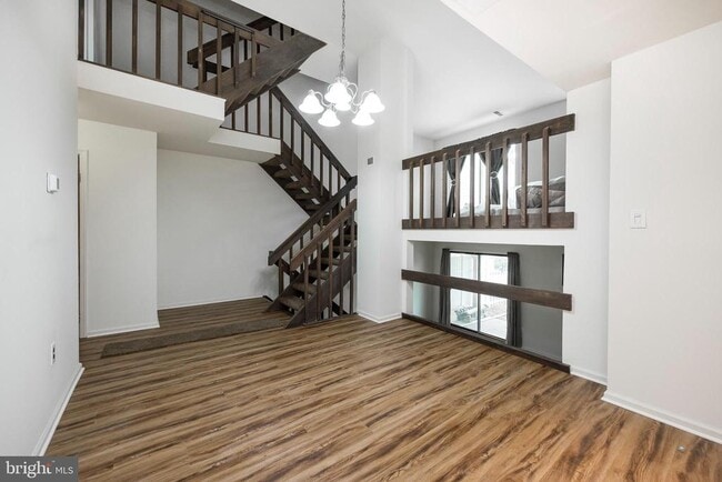 Building Photo - 918 Dogwood Ln