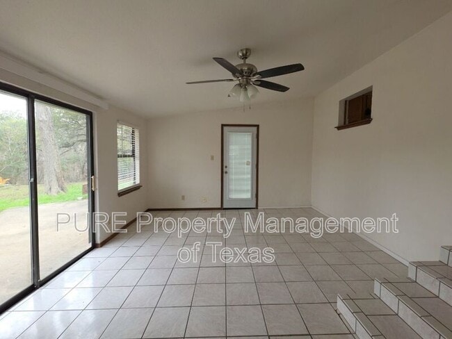 Building Photo - 12709 Burson Dr