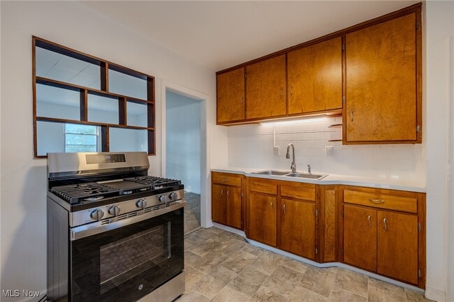 Building Photo - 997 Mohegan Trl