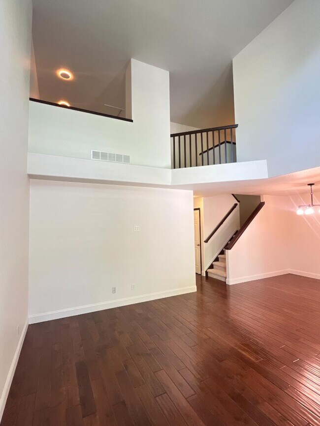 Building Photo - 5260 Cornerstone Dr