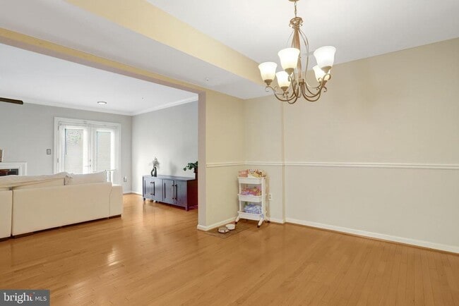 Building Photo - 8819 Hardesty Dr