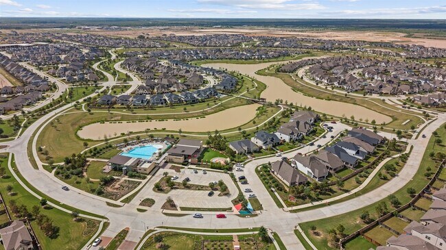 Building Photo - 24418 Green Buffalograss Trl