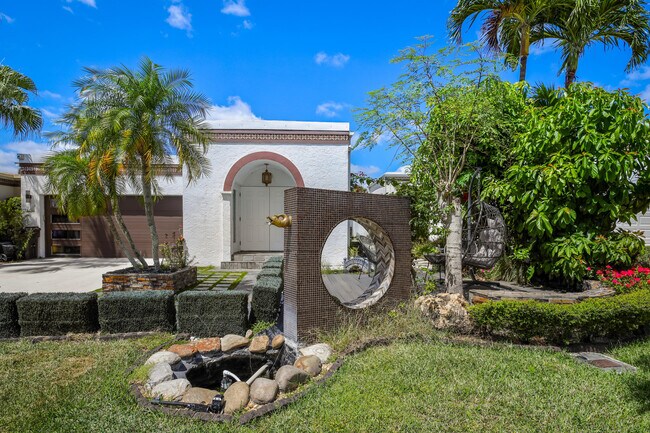 Primary Photo - 6590 Fountains Cir