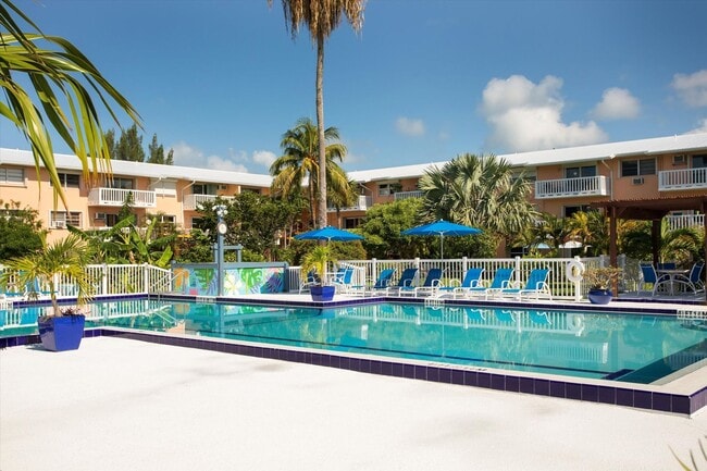 Building Photo - Wake Up to Ocean Views – Fully Furnished 2BR/1BA Condo Available for 1-Year Lease!