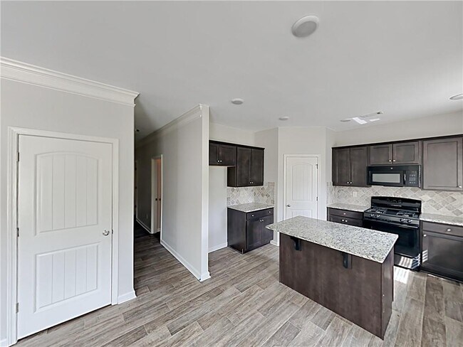 Primary Photo - 1970 Township Dr