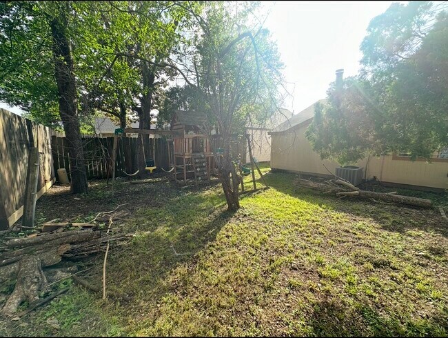 Building Photo - 11522 Springshire Dr