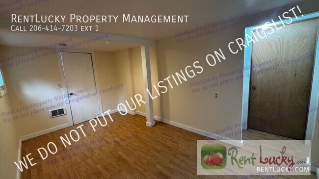 Building Photo - 1522 NE 97th St