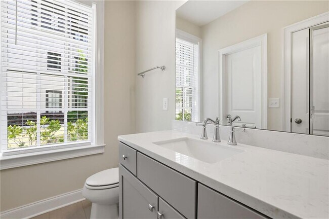 Building Photo - 6572 Aria Village Dr