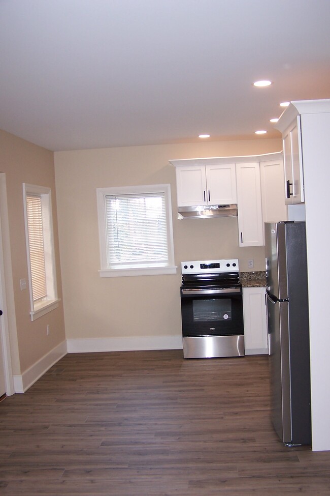 Kitchen - 26 E Pomfret St